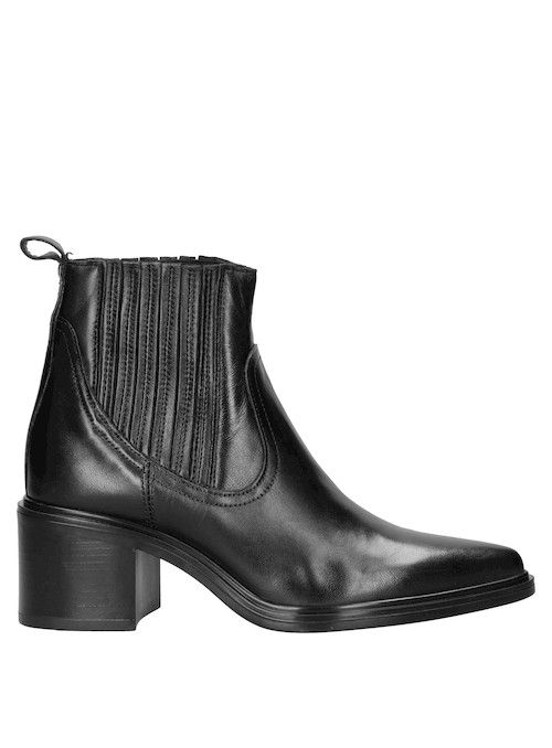 Botín negro casual para mujer, ideal para combinar con jeans o vestidos ajustados.