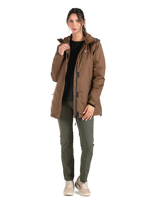 Parka casual para mujer en color ocre bronce, fabricada en nylon resistente al agua y al viento.