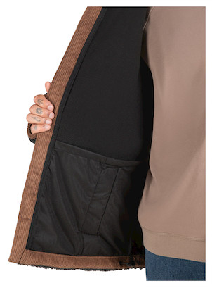 Estilo casual perfecto para combinar con jeans o pantalones de montaña.