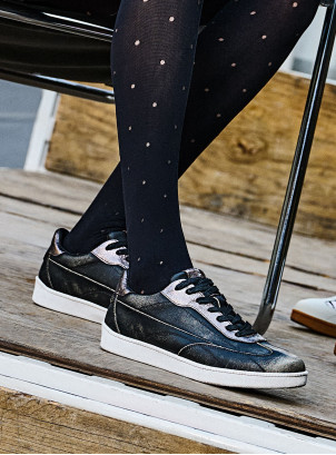 Zapatilla Cuero Mujer