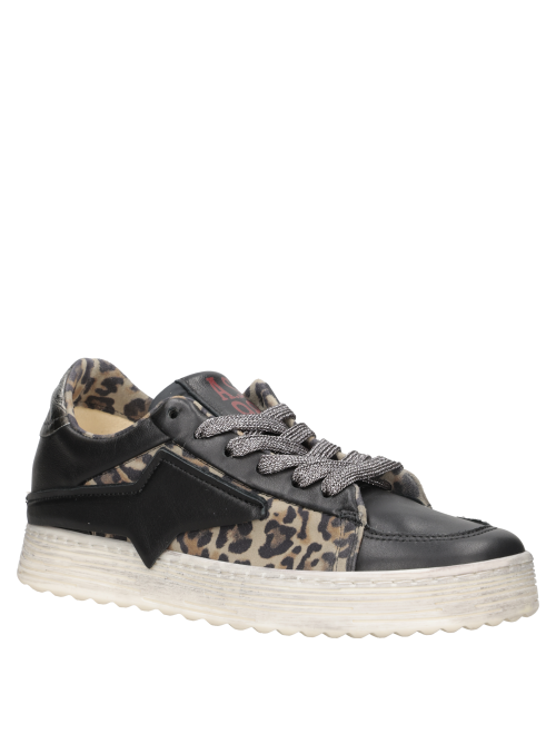 Zapatilla Cuero Mujer