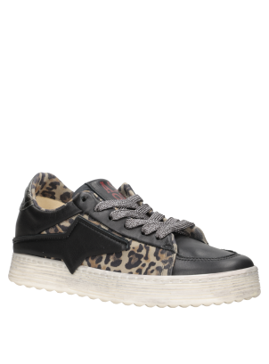 Zapatilla Cuero Mujer