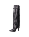 Bota negra de cuero para mujer, diseño formal con caña alta y efecto de solapa elegante.