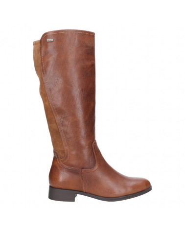 Bota de cuero café para mujer, versátil y adecuada para ocasiones formales o informales, destacando su diseño sobrio.