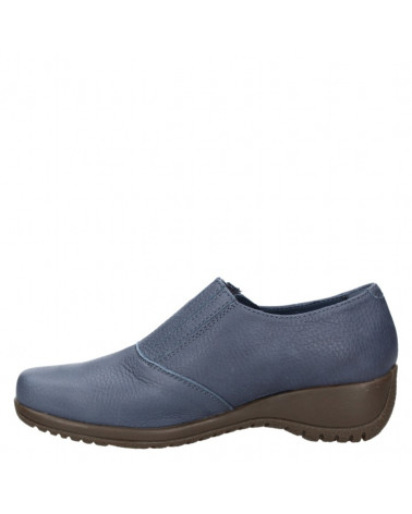 Calzado azul casual de cuero para mujer, diseño versátil con banda elástica y cierre lateral moderno.