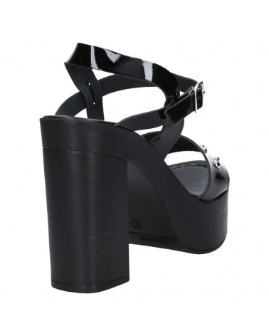 Sandalia Mujer W546 Zappa negro
