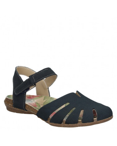 Versátil sandalia azul de cuero con diseño clásico, ideal para combinar con faldas largas o jeans en un estilo relajado.