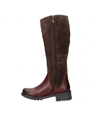 bota de cuero café para mujer estilo casual con diseño elegante