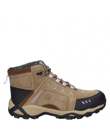 Bota camel de seguridad para mujer con cordones en anillas reforzadas, ideal para actividades outdoor.