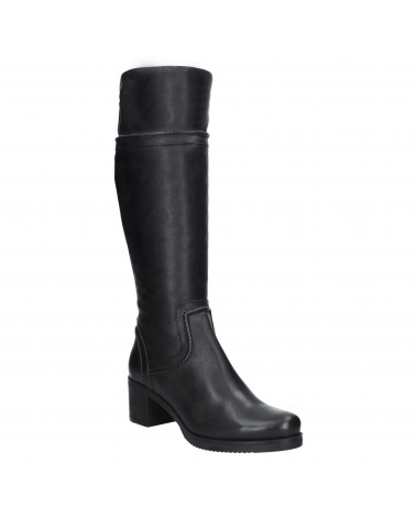 Bota negra de cuero para mujer, estilo clásico y casual, caña alta hasta la rodilla, líneas limpias y elegantes.