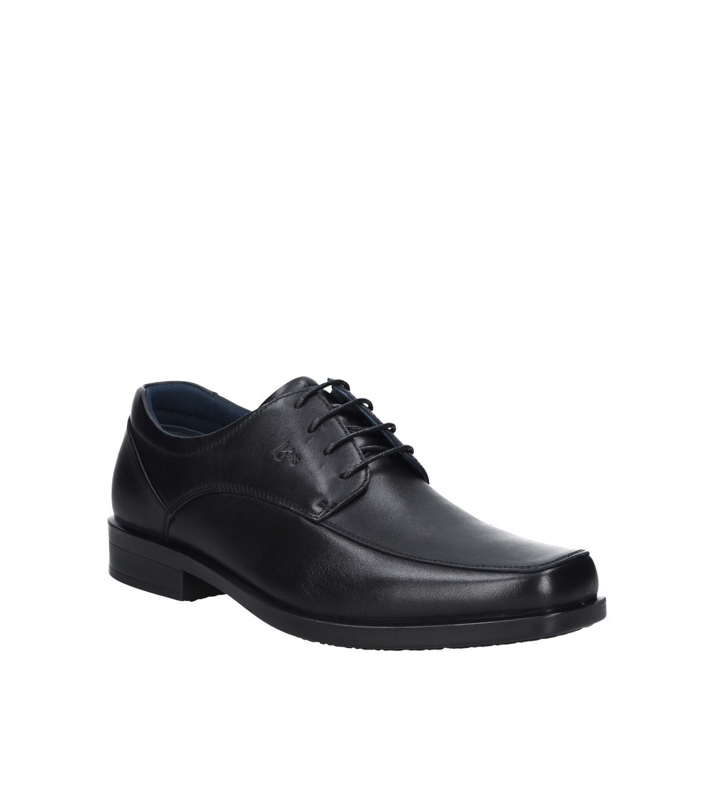Zapato de vestir negro de cuero para hombre, modelo, punta cuadrada.