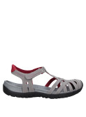Calzado casual de cuero gris para mujer, diseñado para actividades al aire libre, combinable con ropa casual y deportiva.