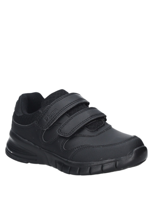 Zapato negro de niño estilo urbano, minimalista con suela robusta para buena tracción, perfecto para el colegio.