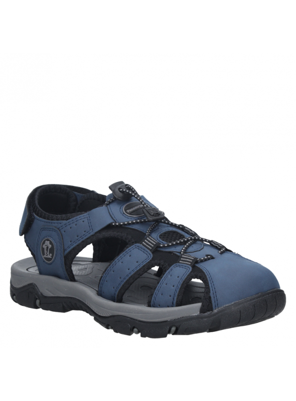 Sandalia masculina en tono oliva, diseño casual y fresco, ideal para días cálidos.