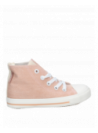 zapatilla infantil rosa con excelente agarre y punta redonda.