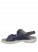 Calzado femenino azul de cuero, ideal para uso casual, ofrece comodidad y libertad al caminar.
