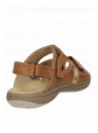 Sandalia casual de cuero café para mujer, perfecta para comodidad diaria y libertad al caminar.
