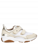 Zapatilla casual blanca de mujer Pollini C101, moderna y juvenil.