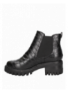 Botín negro de mujer estilo Chelsea, altura de caña de 13 cm, ideal para looks trendy.
