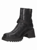 Botín negro de cuero para mujer con punta cuadrada y taco bloque de 7 cm, estilo informal.